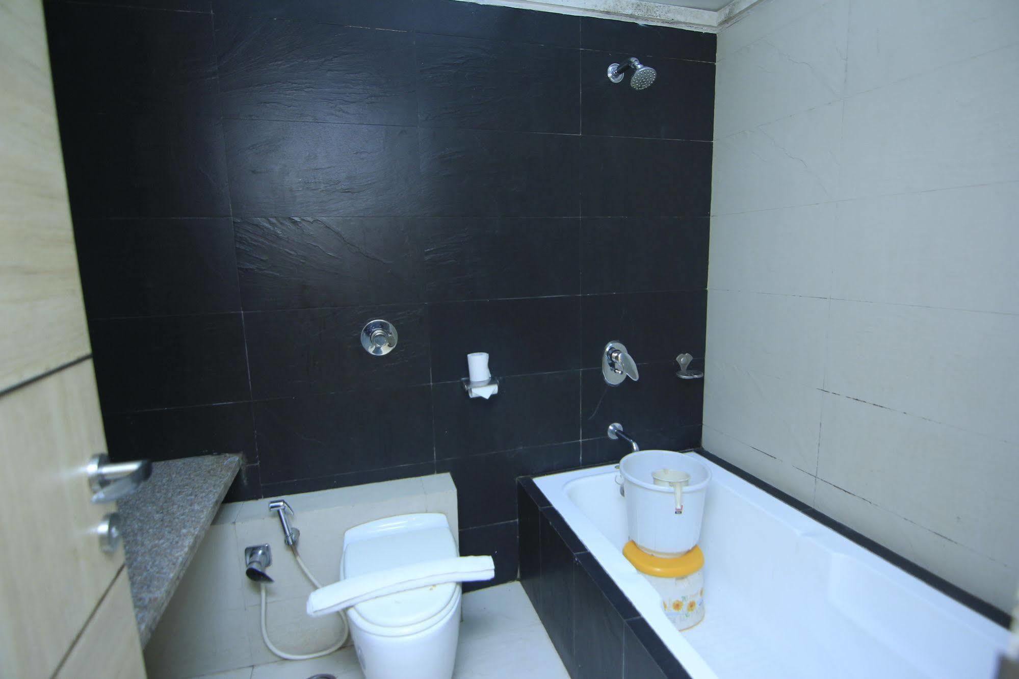 Kumar Resort Lonavala Bagian luar foto